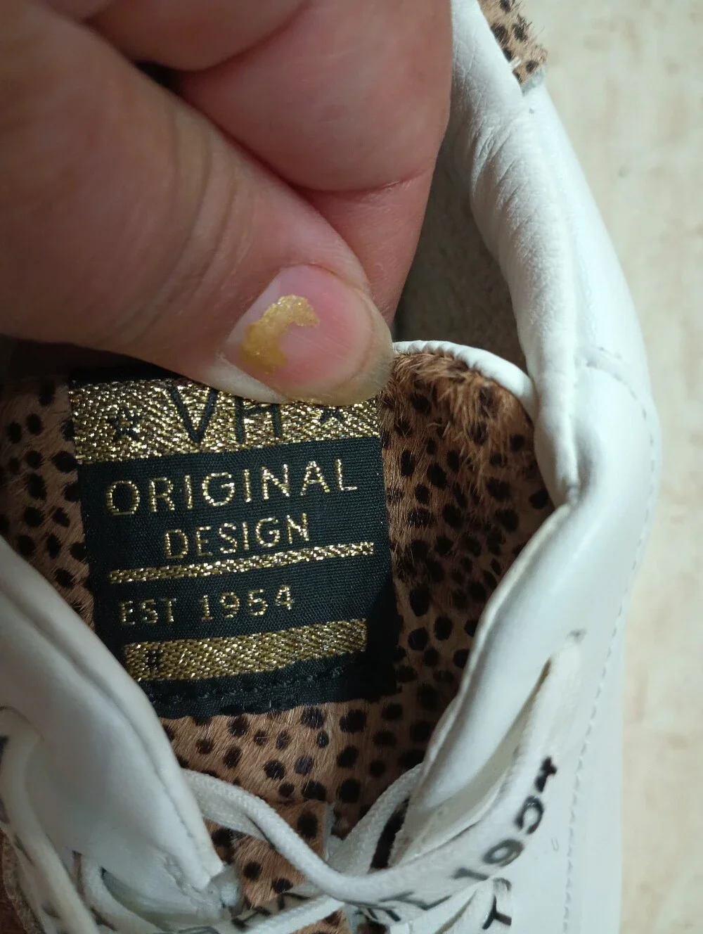 Vintage Havana Grande White & Leopard Print Sneakers Size 11
